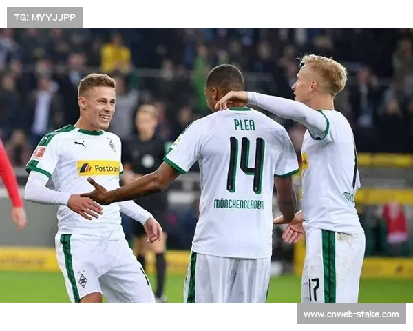 门兴格拉德巴赫客场3-0完胜副班長海登海姆