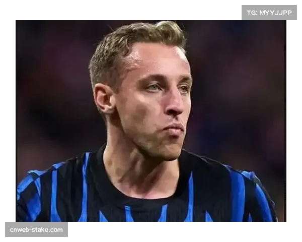 经纪人确认：意大利国脚边卫尚未与俱乐部就续约达成一致